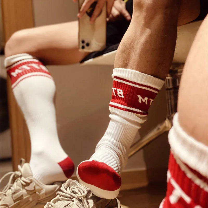 Men's Nylon Sports Socks Long Tube Football Comfortable Cadeau Homme Skarpetki Calcetines Hombre Meias